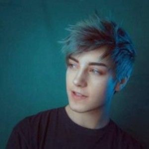 Meet your Posher, Sharla